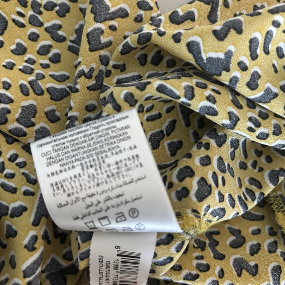 BCBGenteration | Yellow Faux Wrap Mini Dress Sz 0 Animal Print - Picture 13 of 15
